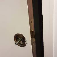 Universal Locksmith Door Experts image 4